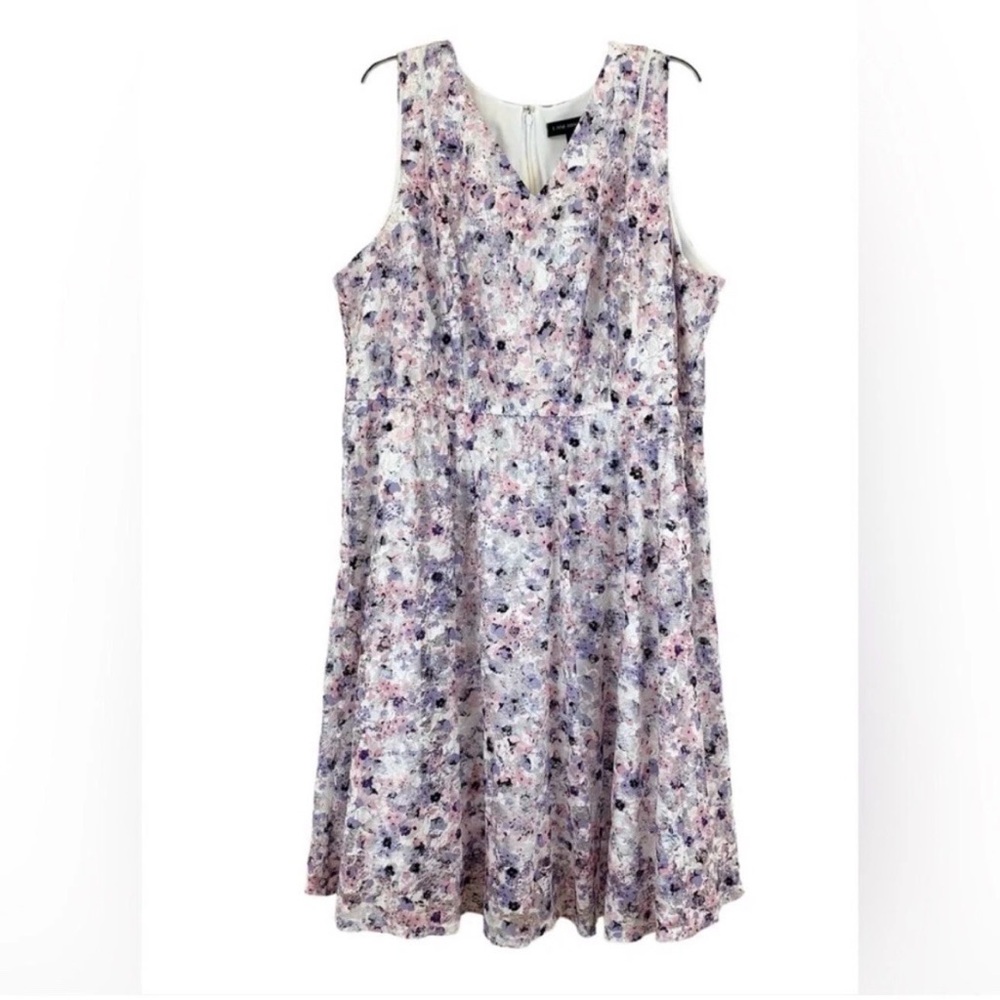 Lane Bryant Sleeveless Floral A-Line Dress in Lavender and Pink